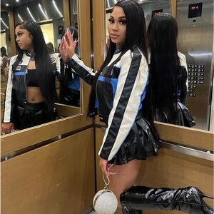 Meet your Posher, Chrissy